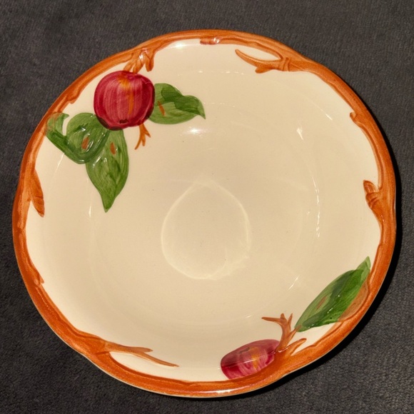 Franciscan Vintage Set of 3 Apple Print Hand Painted Salad Bowls Made in USA - Picture 5 of 8